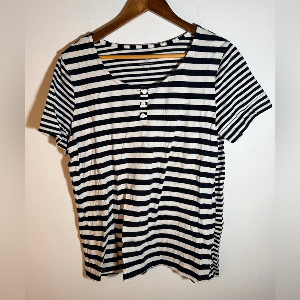 Striped Black and White T-Shirt